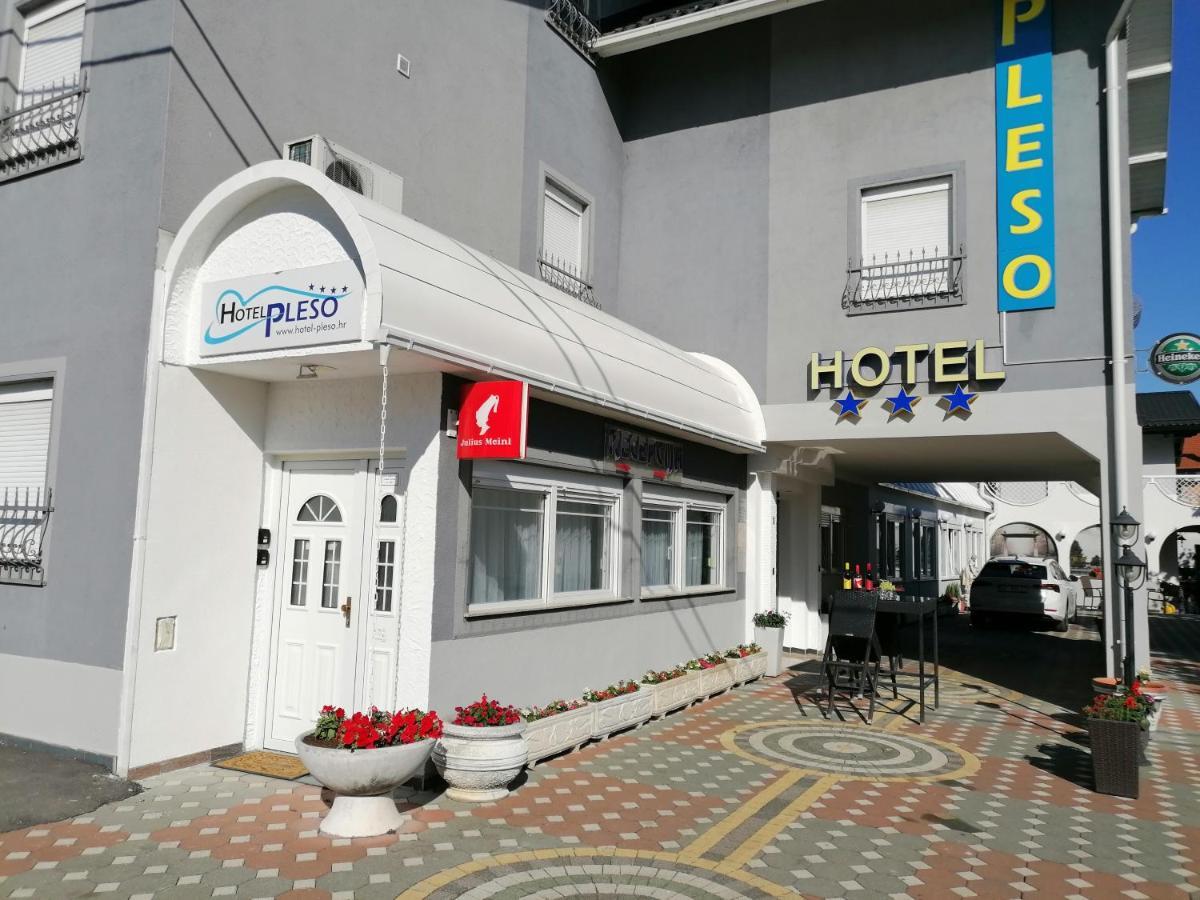 Hotel Garny Pleso Велика Горица Екстериор снимка