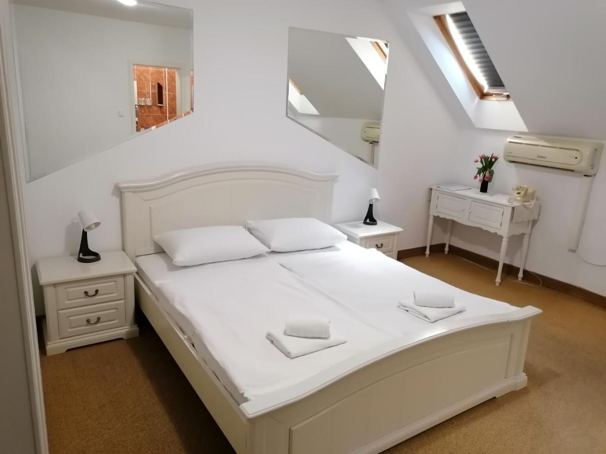 Hotel Garny Pleso Велика Горица Екстериор снимка