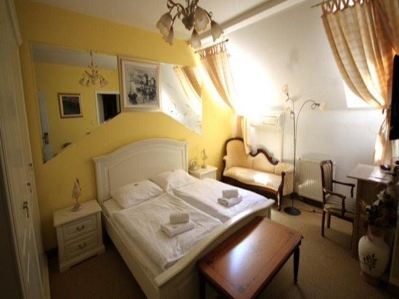 Hotel Garny Pleso Велика Горица Екстериор снимка