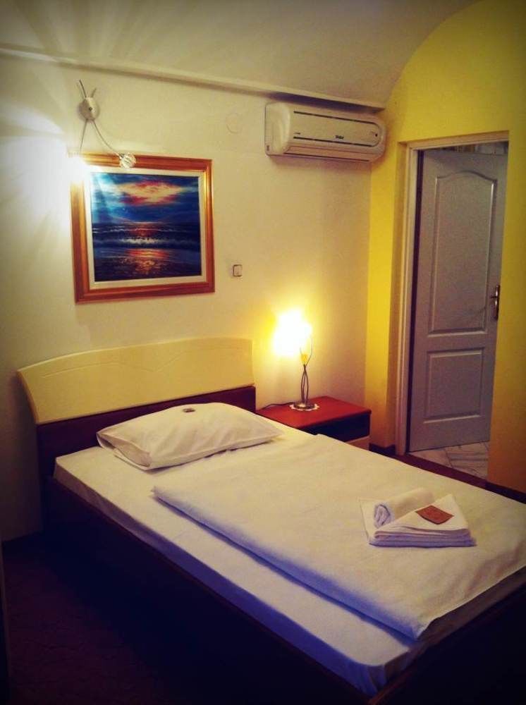 Hotel Garny Pleso Велика Горица Екстериор снимка