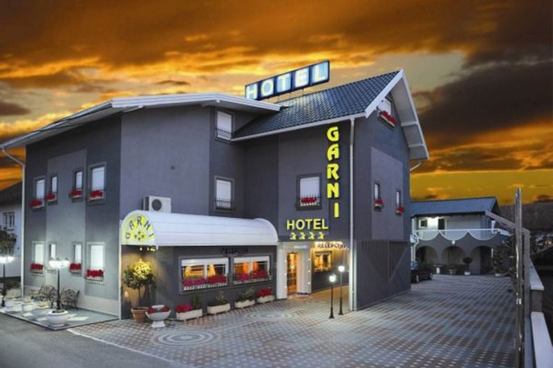 Hotel Garny Pleso Велика Горица Екстериор снимка