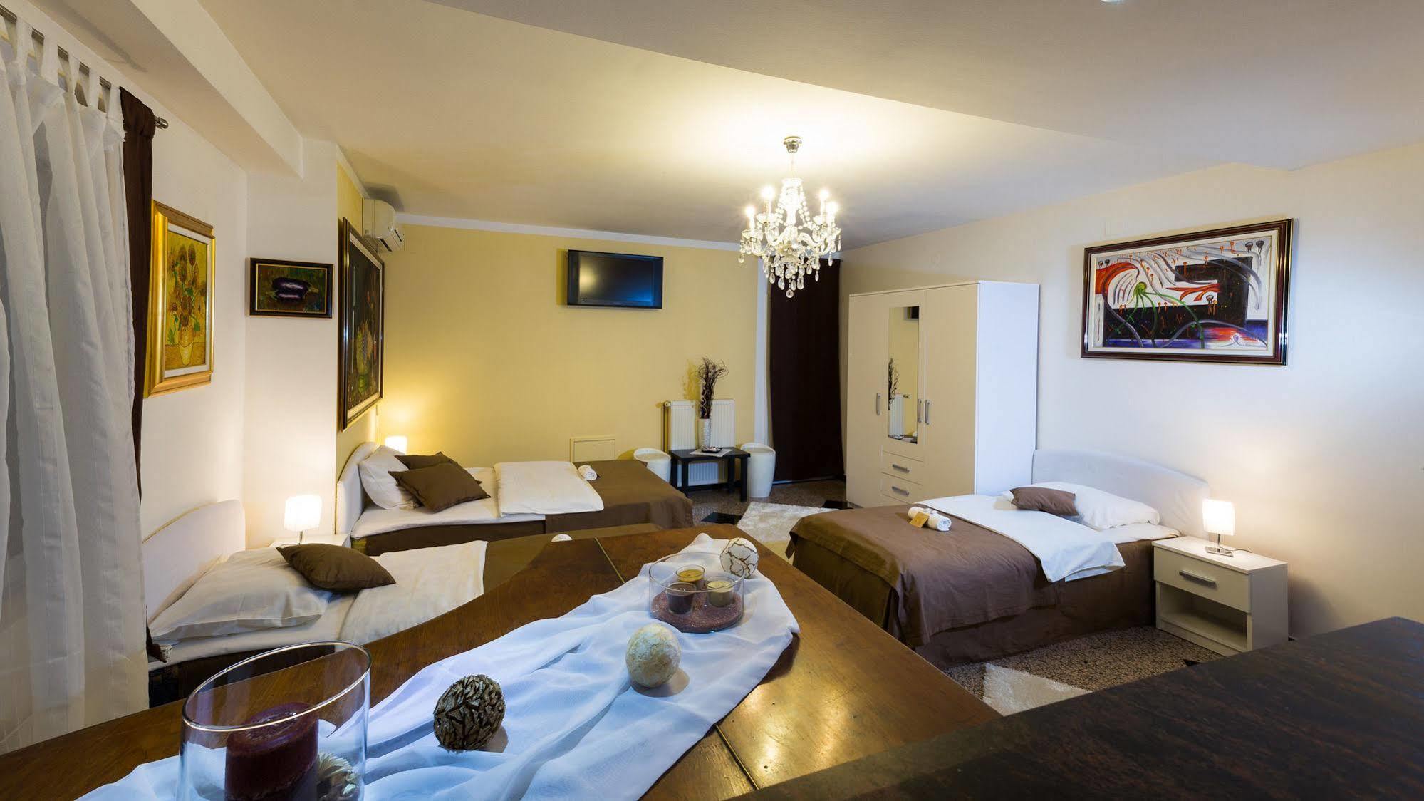 Hotel Garny Pleso Велика Горица Екстериор снимка